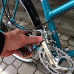 Checking bottom bracket