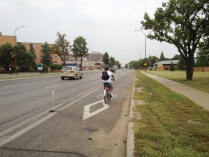 Pembina buffered bike lane 1 cyclist